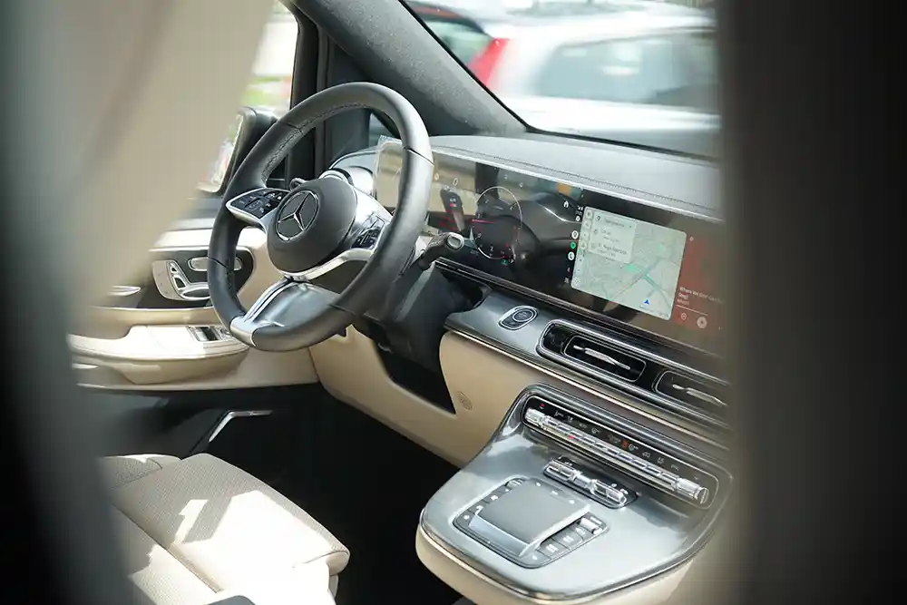 Mercedes V Class Exclusive - Business Premium 