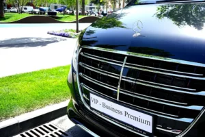 Mercedes V Class Exclusive - Business Premium